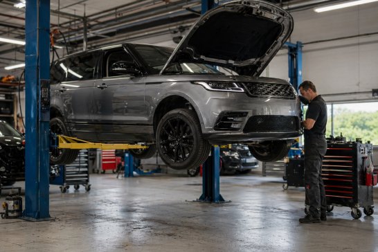 SUV lift service